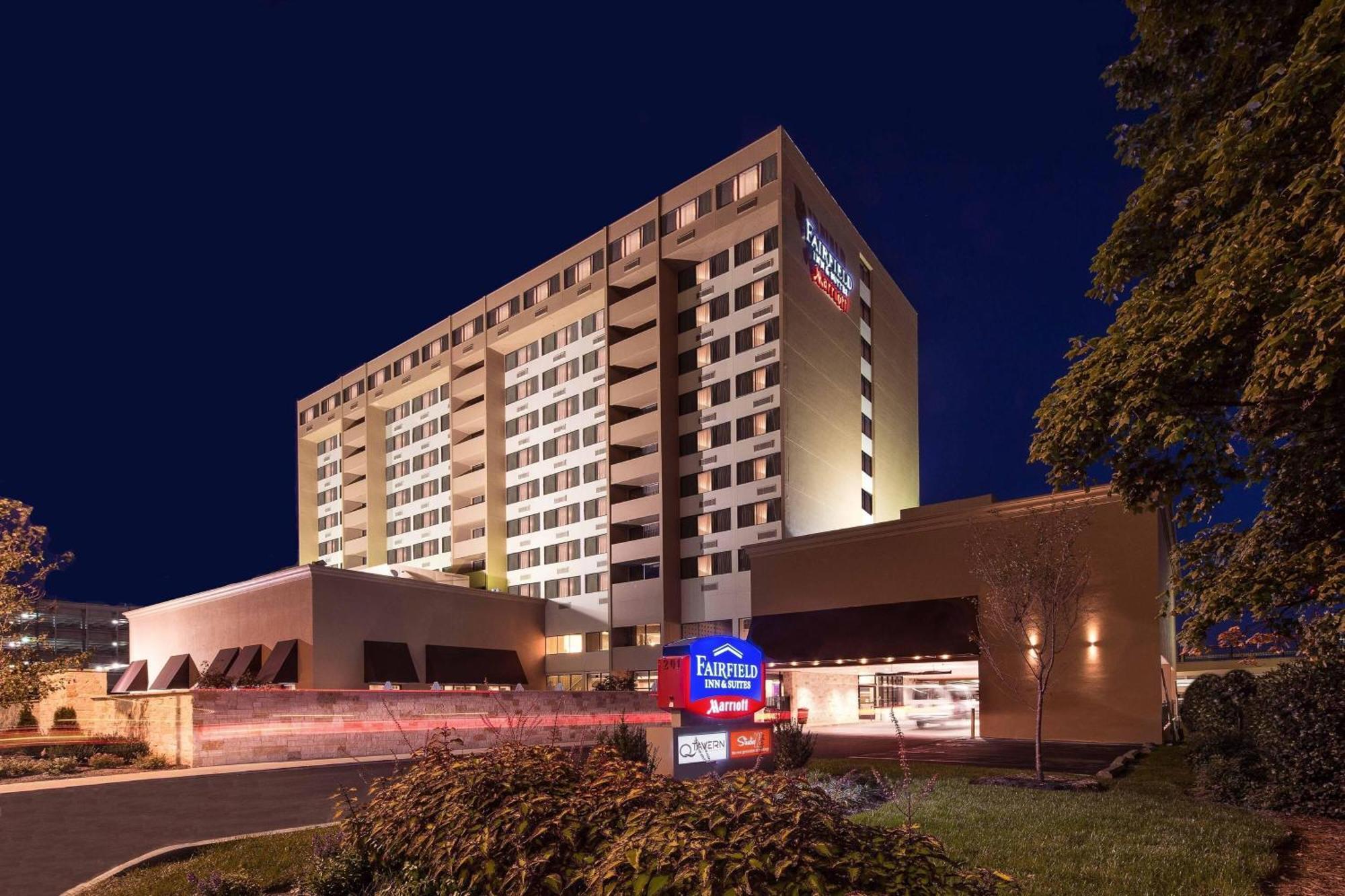 Fairfield Inn & Suites By Marriott Charlotte Uptown Exterior foto